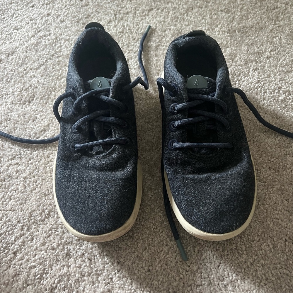 Allbirds Women’s Blue Sneakers